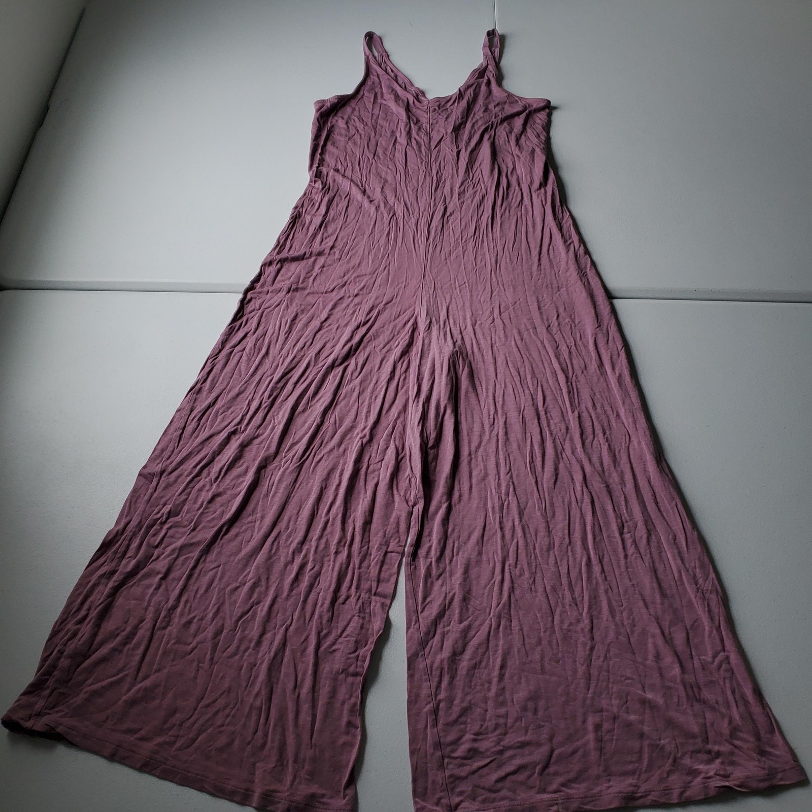 Athleta Nighttime Bliss Sleep Romper Womens Small Purple Wide Leg V Neck